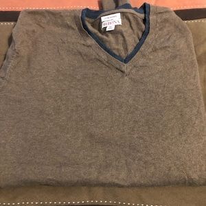Men’s cashmere sweater